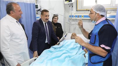 تجهيز معامل كلية الصيدلة بجامعة سوهاج بمبلغ 2 مليون و700 الف جنيه