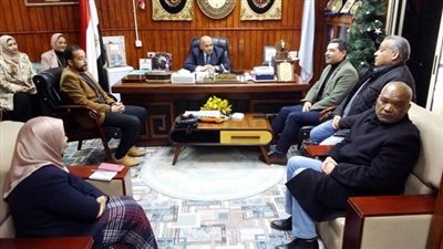 تعليم مطروح يستعرض اللمسات النهائية قبل افتتاح مدرسة القلب الكبير.. أخبار التعليم