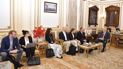 أخبار الجامعات | حصول كلية التمريض بـ جامعة القاهرة على الاعتماد الدولى من هيئة AHPGS الألمانية