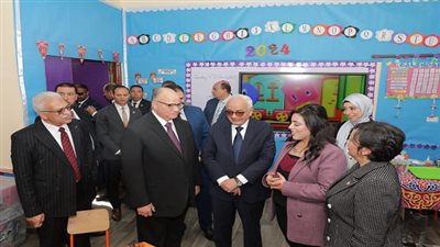 وزير التربية والتعليم ومحافظ القاهرة يشاركان في افتتاح مدرسة مصر المتكاملة للغات 