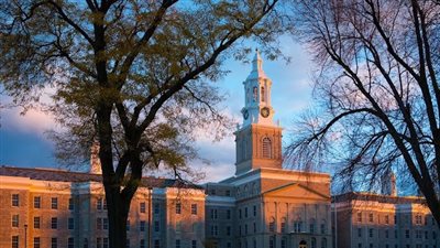 وظيفة جامعه.. جامعة بوفالو الأمريكية وجامعة مصر للمعلوماتية والجامعة المصرية للتعلم الإلكتروني تعلن عن وظائف أعضاء هيئة التدريس في أكثر من 100 تخصص