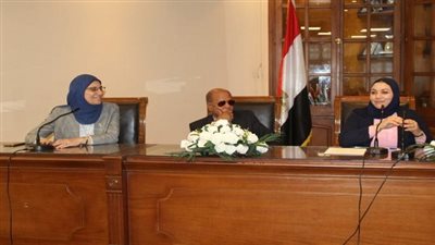 أخبار الجامعات | كلية الآداب جامعة عين شمس تعقد ندوة بعنوان 