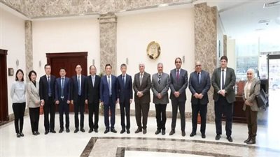 أخبار التعليم | وزير التعليم العالي يستقبل وفد جامعة طبية صينية لبحث التعاون العلمي بين الجامعات المصرية والصينية