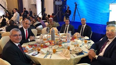 أخبار الجامعات|بحضور الرئيس السيسي.. رئيس جامعة الزقازيق يشارك فى حفل إفطار الأسرة المصرية اليوم