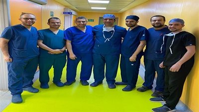 أخبار الجامعات | فريق طبي بمعهد جنوب مصر للأورام بـ جامعة أسيوط ينجح فى استئصال ورم بالكلى