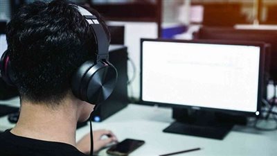 تعليم عربي واجنبي | الإمارات تقرر تحويل الدراسة عن بعد بسبب سيول عمان في 3 مناطق.. وإغلاق دور الحضانة