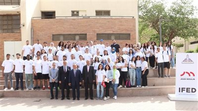 أخبار الجامعات|الشعبة الفرنسية بكلية الحقوق جامعة عين شمس تنظم يوما رياضيا لطلابها