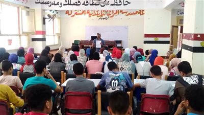 مراجعات ليلة الامتحان ونماذج تدريبية مجانية.. وزارة التربية والتعليم تعلن أماكن المراجعات النهائية لطلاب الثانوية العامة 2024