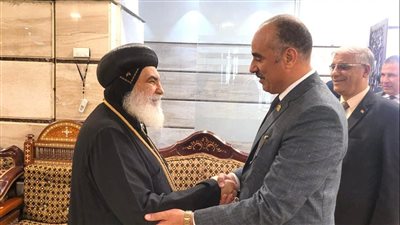 مدير التربية والتعليم بالمنوفية يقدم التهنئة لنيافة الأنبا بنيامين مطران المنوفية والأخوة الأقباط بمناسبة عيد القيامة المجيد 