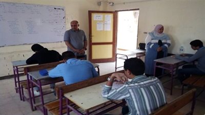 تعليم مطروح | مدير تعليم مطروح يتفقد انطلاق امتحانات آخر العام لصفوف النقل