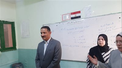 التربية والتعليم بالجيزة تسلم امتحانات الشهادة الإعدادية 2024 براقبة مشددة من الشرطة