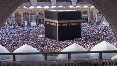 عاجل | وزارة الحج والعمرة تعلن إيقاف تصاريح العمرة ومنع دخول مكة لحاملي تأشيرات الزيارة