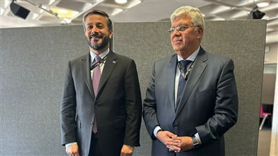 وزير التعليم العالي يبحث مع وزير التعليم السعودي ونظيره العراقي وعدد من الشخصيات الأكاديمية البريطانية التعاون المشترك