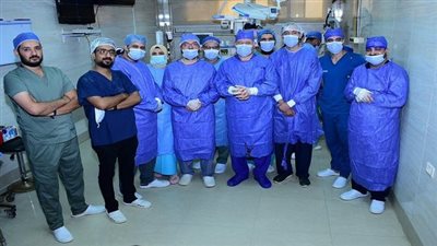 رئيس جامعة سوهاج ينجح في إنقاذ حياة شاب مصاب 