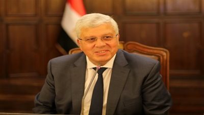 مساعد الوزير للحوكمة الذكية يعقد لقاءً مع المديرين التنفيذيين بـ الجامعات المصرية