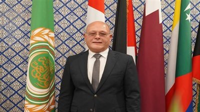 مؤسسة الأمير محمد بن فهد تكرم رئيس جامعة سوهاج لمساهماته المتميزة في التنمية المستدامة