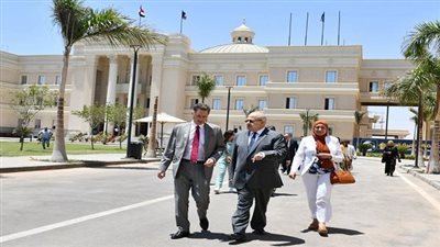 عهد جديد من التعاون بين جامعة القاهرة والوكالة الفرانكفونية داخل جامعة القاهرة الدولية