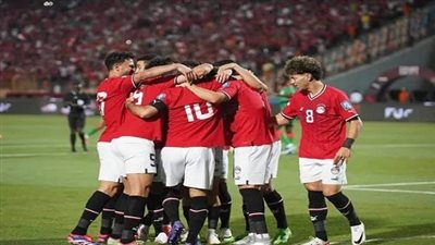 تعرف علي القنوات الناقله لمباراه مصر وغينيا بيساو في تصفيات كأس العالم