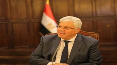 تصنيفات عالمية للجامعات المصرية وتحضير دواء من نبات شوك الجمل لعلاج أمراض الكبد.. انجازات تشهدها وزارة التعليم العالي