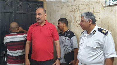 مدير تعليم المنوفية يشهد  توزيع أسئلة امتحانات الثانوية العامة فى التفاضل والتكامل..فجرا 