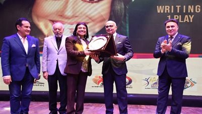 جامعة عين شمس تحتفي بالمبدعين من طلابها خلال مهرجان ختام الأنشطة الطلابية