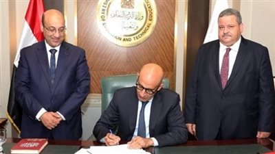 عاجل.. التعليم تكشف إجراءات صرف المقابل المادي بالحصة للمعلمين