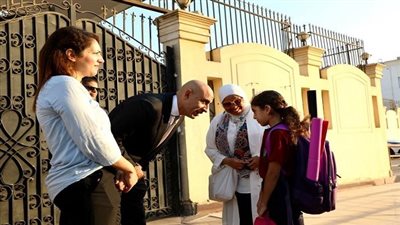 وزير التربية والتعليم يؤكد دور مديري المدارس في نجاح العملية التعليمية خلال زيارته لمدرسة النيل الدولية