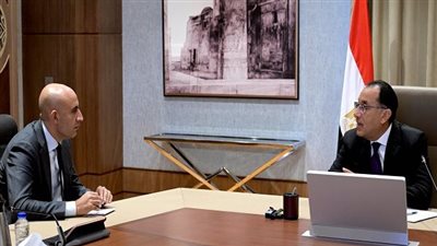 خفض كثافة الفصول وتحسين العملية التعليمية.. تفاصيل اجتماع رئيس الوزراء مع وزير التربية والتعليم