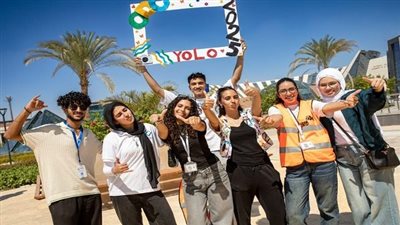 جامعة مصر للمعلوماتية بوابة العبور إلي المستقبل.. وتستقبل طلابها الجدد في اليوم الإرشادي