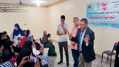جامعة سوهاج تنظم قافلة طبية مجانية لفحص قاع العين لمرضى السكري بقرية الحما بطما