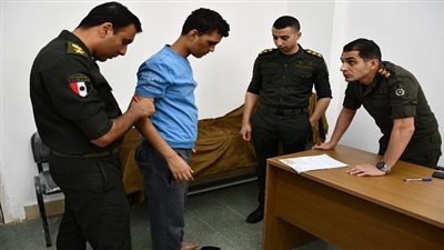 جامعة حلوان تستضيف لجنة من وزارة الدفاع لإعفاء الطلاب ذوي الإعاقة من التجنيد