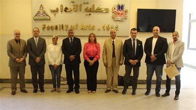 كلية الآداب جامعة عين شمس تحتفي بملحمة أكتوبر: خمسون عامًا من الانتصارات الخالدة