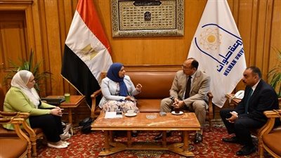 رئيس جامعة حلوان يلتقي برئيسة أكاديمية البحث العلمي لبحث آفاق جديدة لدعم النوابغ والمبتكرين