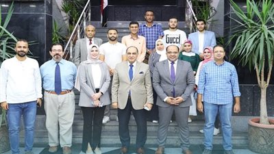 نائب رئيس جامعة الزقازيق للدراسات العليا يشارك في ورشة عمل حول برنامج 