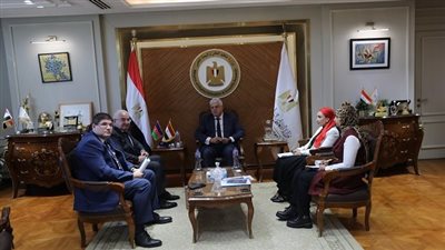 وزير التعليم العالي يبحث آفاق التعاون وتعزيز الشراكة مع سفير أذربيجان