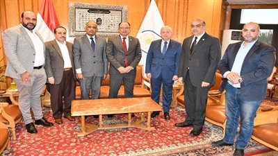 جامعة حلوان ومؤسسة مصر الخير تتعاونان لدعم الطلاب الفلسطينيين بمنحة مالية