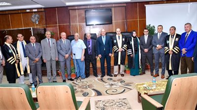 جامعة سوهاج تشهد مناقشة ماجستير للأداء التشغيلي للشركات المصرية