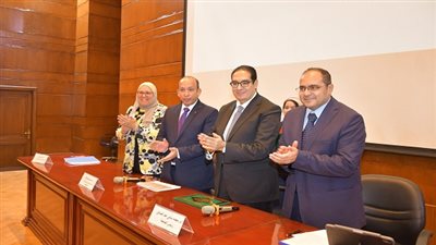 جامعة القاهرة تحتفي بإنجازات مبادرة 