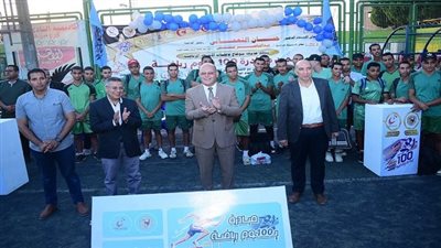 جامعة سوهاج تختتم فعاليات اليوم الرياضي بمشاركة 1050 طالبًا وطالبة