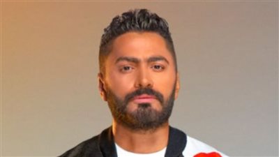 أيمن بهجت قمر: تامر حسني كان بيستفزني وحبيته بسبب علاقته بوالدته وأسرته 