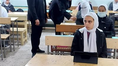 جدول امتحانات شهر نوفمبر لطلاب الصف الثاني الثانوي أدبي وعلمي