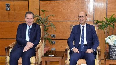 جامعة أسيوط تستضيف الدكتور أحمد وهبان لمناقشة رسالة دكتوراه حول التدخلات الخارجية في ليبيا