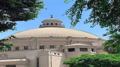 رئيس جامعة القاهرة يزف خبرًا سارًا للعاملين والهيئة المعاونة في جامعة القاهرة