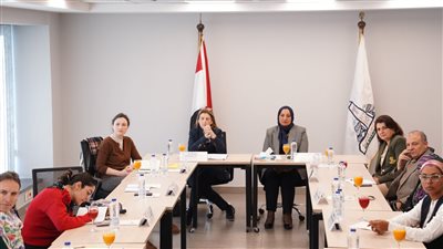 نائب رئيس جامعة عين شمس تستقبل وفد من جامعة ستراسبورغ الفرنسية 