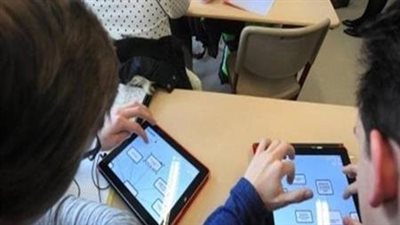 القضاء الإدارى: إلغاء قرار اعتبار التابلت عهدة شخصية للطالب وولي الأمر