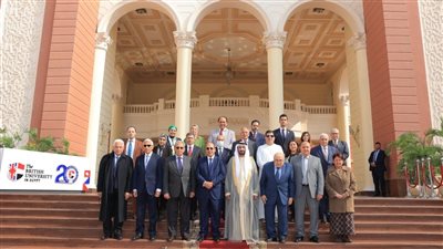 رئيس الجامعة البريطانية يستقبل رئيس البرلمان العربي لتعزيز التعاون الأكاديمي