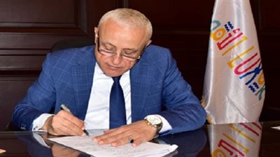 محافظ الأقصر يعتمد نتيجة الشهادة الإعدادية بنسبة نجاح 76.51%