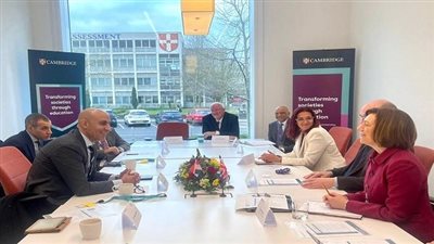 وزير التربية والتعليم يزور جامعة كامبريدج لتعزيز التعاون المشترك