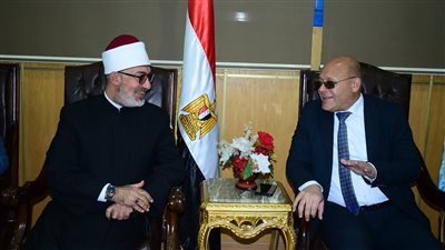 مفتى الجمهورية: الشائعات تعرض لها الأنبياء والرسل يروجها الجبناء ويتأثر بها الضعفاء