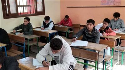 النماذج الاسترشادية لمادة الفيزياء لطلاب الثانوية العامة 2025